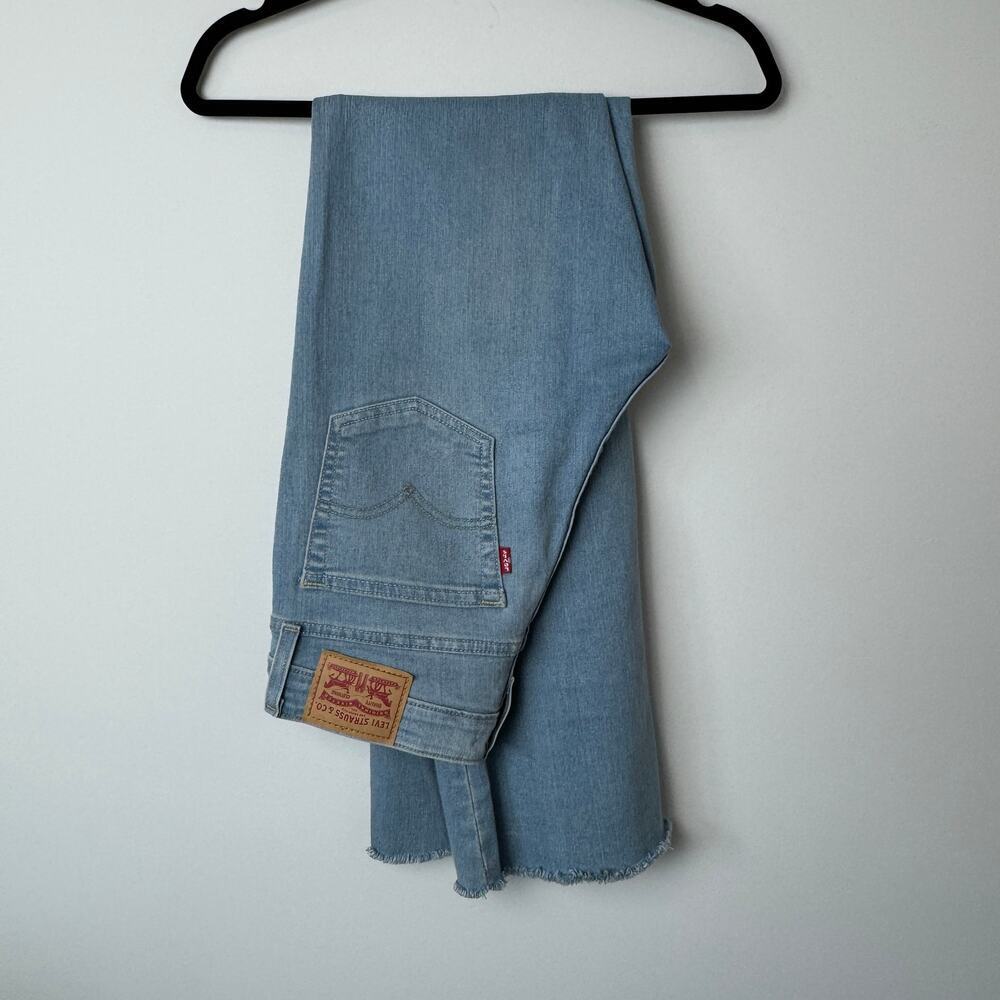 Levi's 726 Flare Light Wash Jeans Size 28